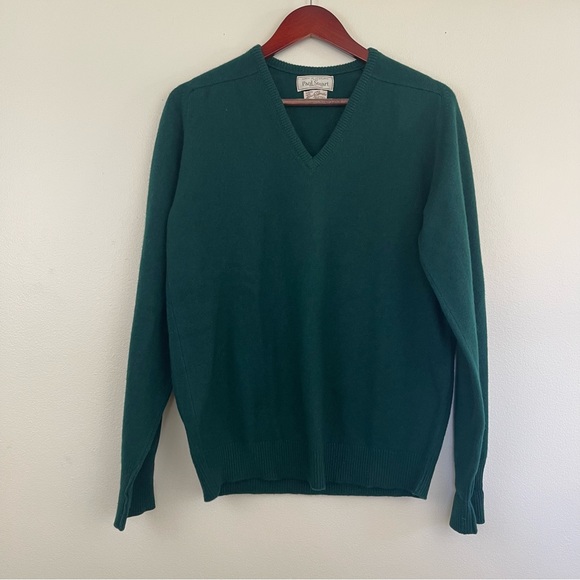 Paul Stuart Sweaters Made In Scotland Paul Stuart 0 Cashmere V Neck